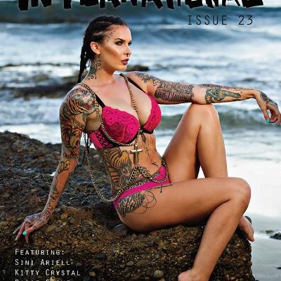 The-International-Magazineインターナショナルマガジン-Issue-23.jpg